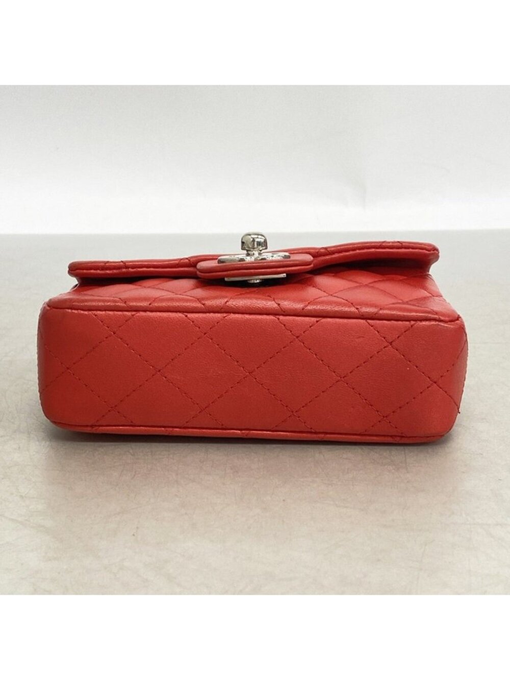 Chanel Shoulder Bag Mini Quilted Lambskin Red Silver - Picture 3 of 9